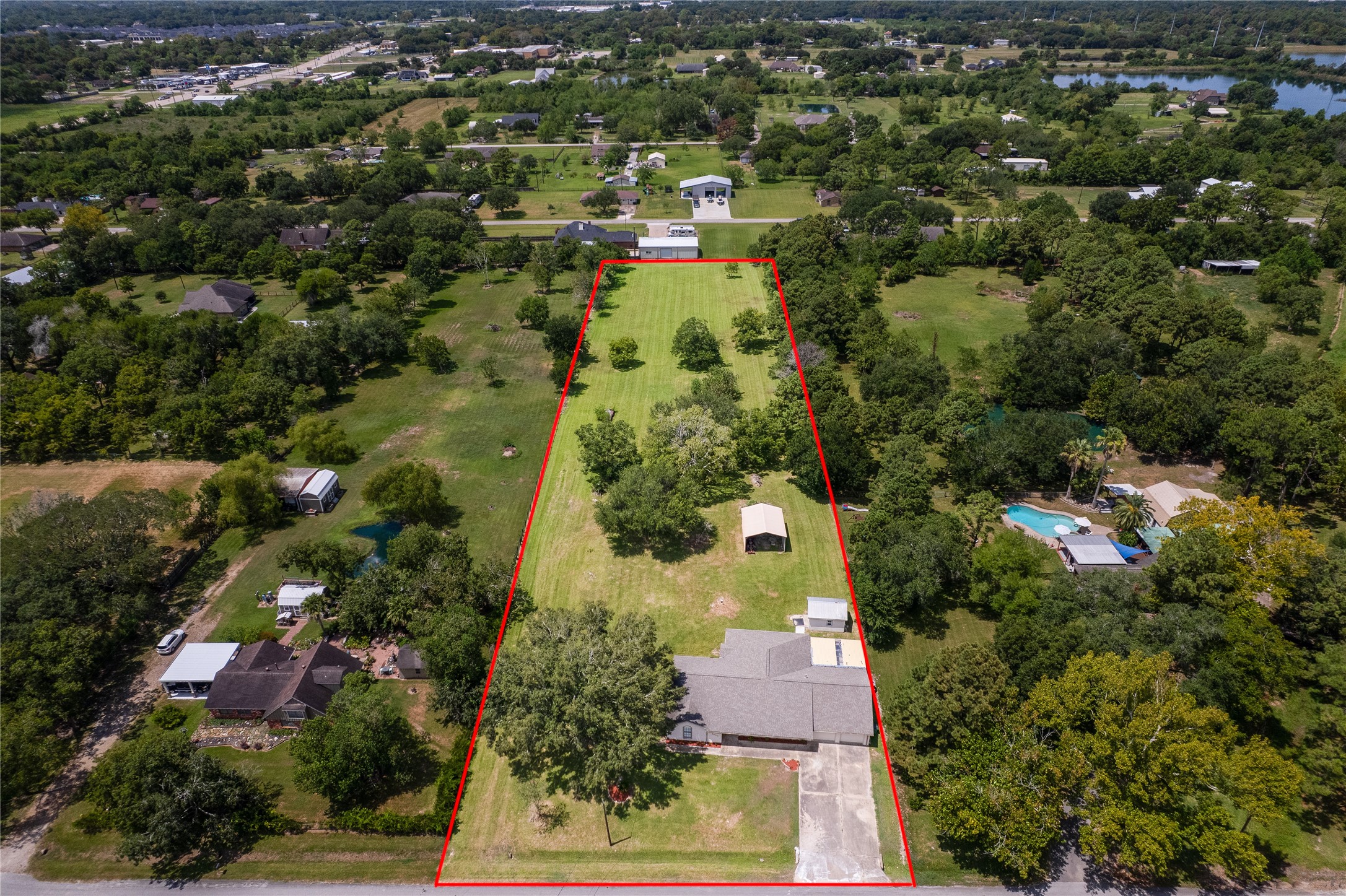 3304 Bruce Hall Road Santa Fe, TX 77510 - Photo 2 of 33 Gallery Image 2