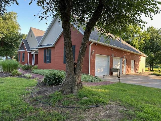 2 Timbercreek Road Girard, KS 66743 - Photo 60 of 60