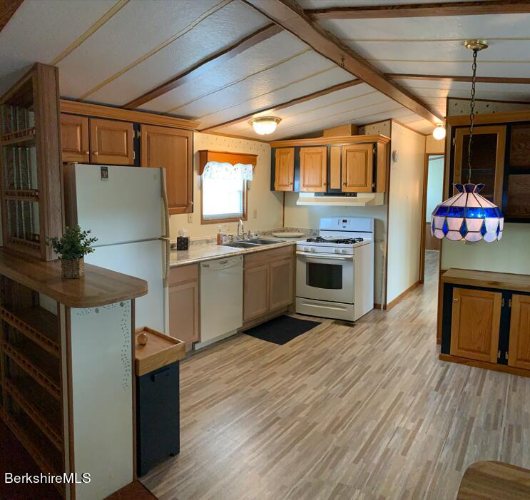 11 3rd Street Cheshire, MA 01225 - Photo 9 of 26 9