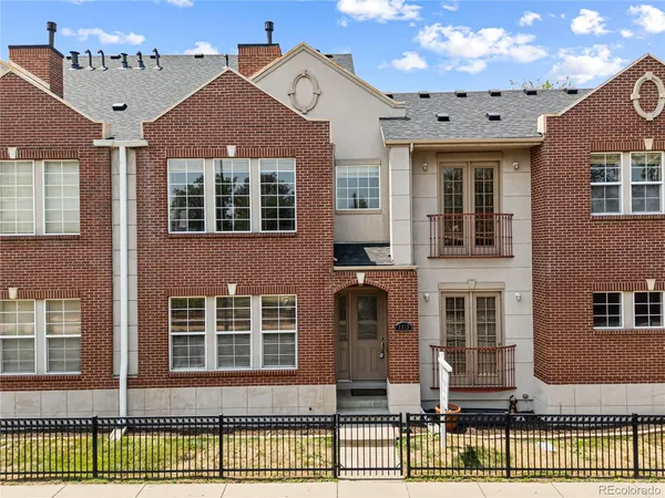 $750,000 | 2353 North Washington Street, Denver, CO 80205