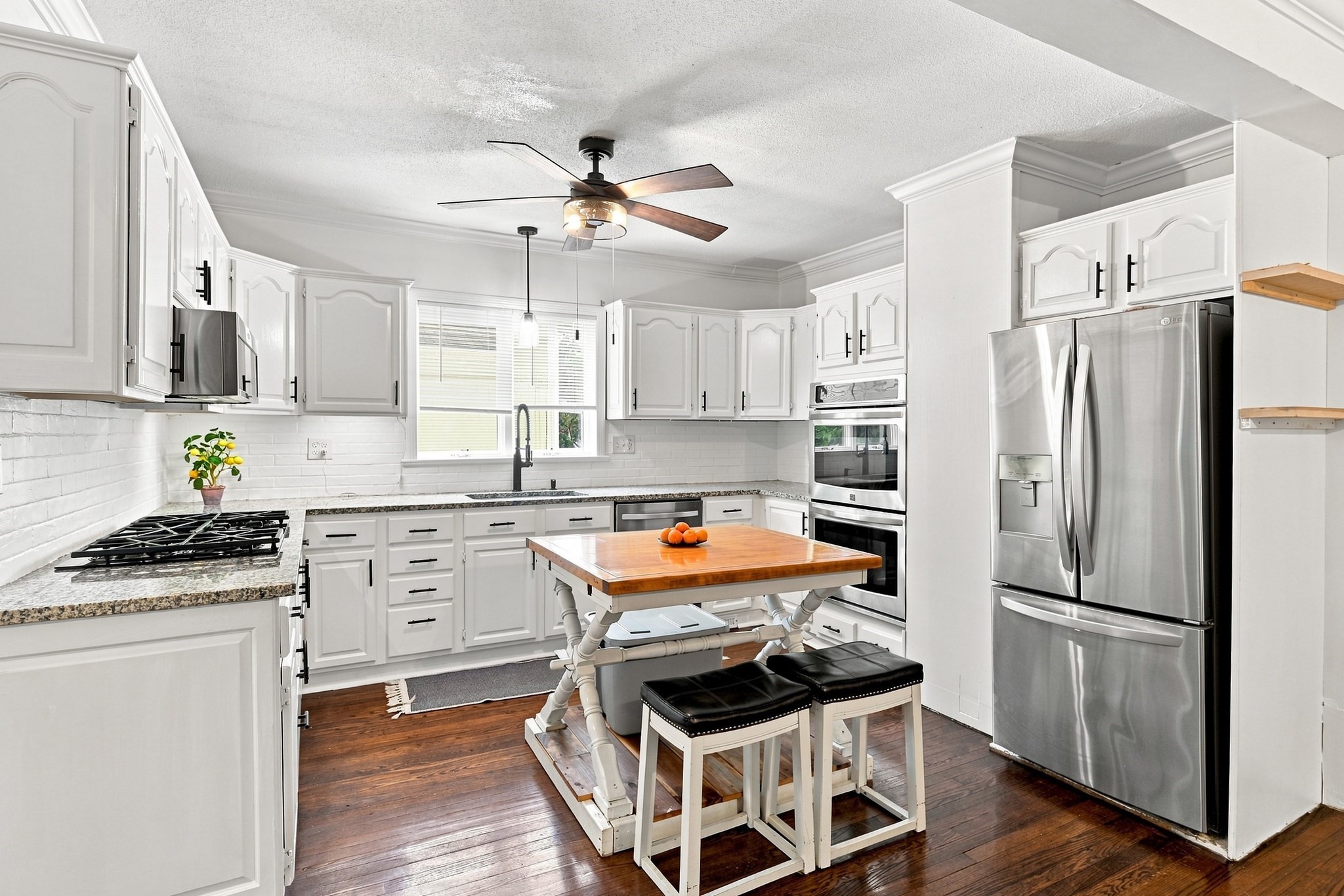 70 Pine Street Chicopee, MA 01020 - Photo 11 of 39 Gallery Image 11