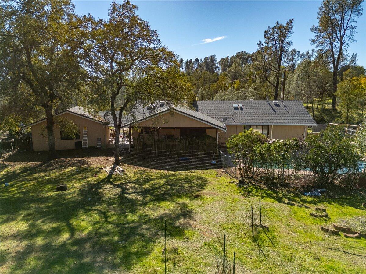13160 Bear Mountain Road Redding, CA 96003 - Photo 10 of 40 a view of a house with a yard