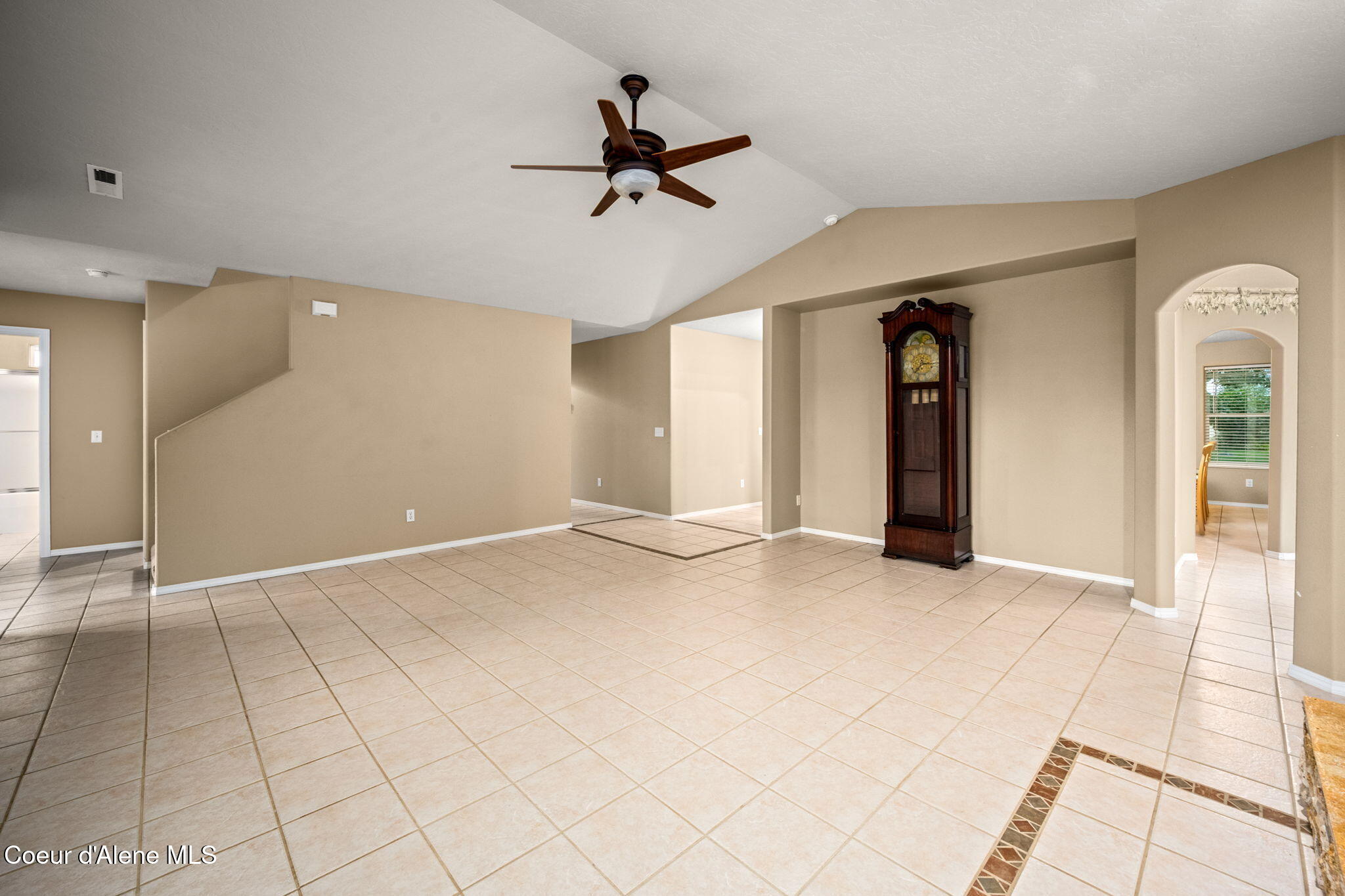 2591 West Diamond Bar Road Rathdrum, ID 83858 - Photo 15 of 41 Family Room 3