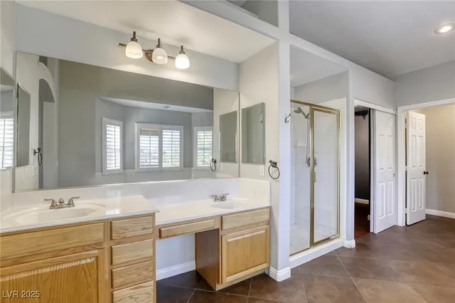 $3,400 | 756 Ezzat Street, Henderson, NV 89052