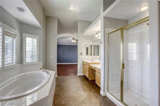 $3,400 | 756 Ezzat Street, Henderson, NV 89052