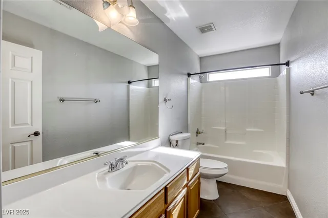 $3,400 | 756 Ezzat Street, Henderson, NV 89052