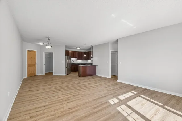 $349,000 | 619 Southeast 8th Street, Unit 315, Minneapolis, MN 55414