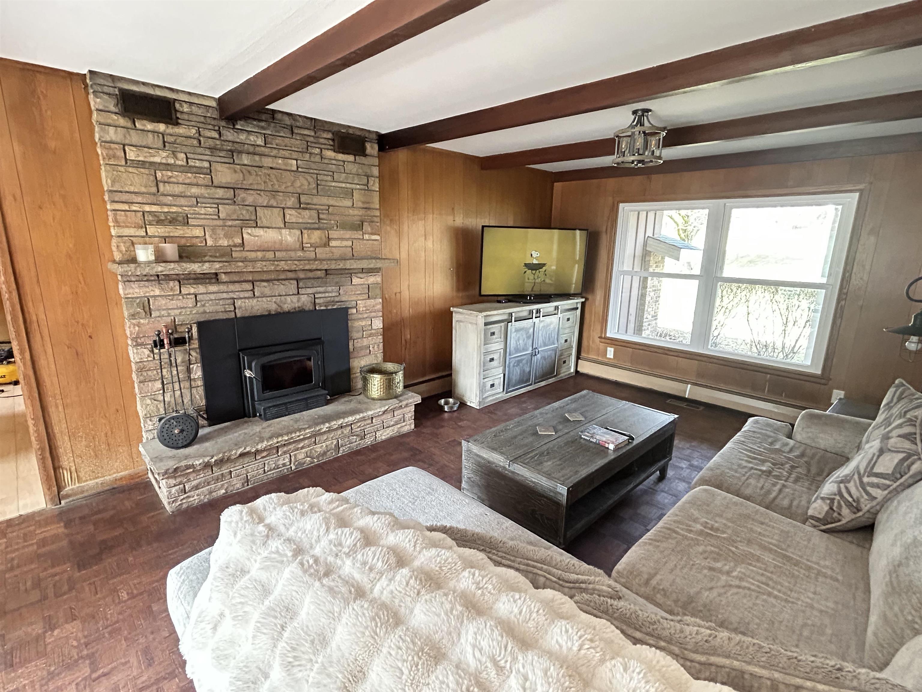 W2268 Ledgeview Road Green Lake, WI 54941 - Photo 17 of 40
