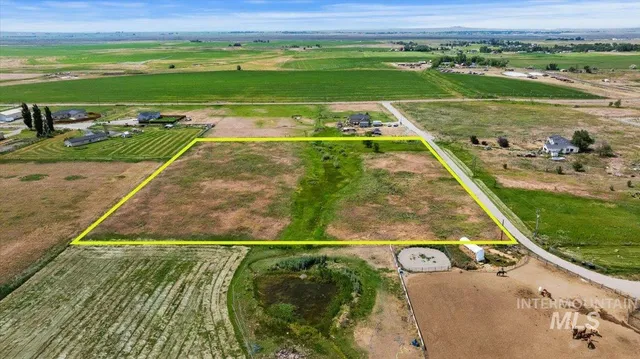 $120,000 | 530 North 170 East, Shoshone, ID 83352