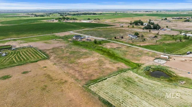 $120,000 | 530 North 170 East, Shoshone, ID 83352