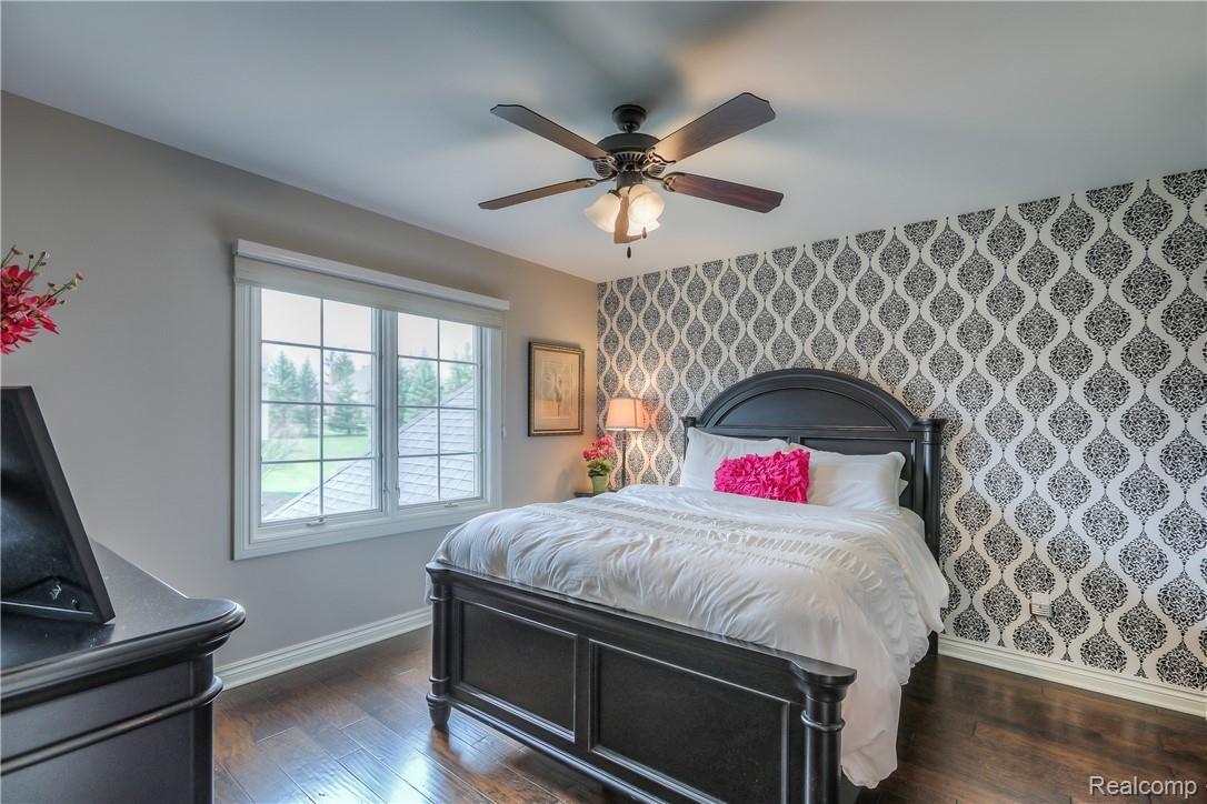4873 Goodison Pl Drive Rochester, MI 48306 - Photo 34 of 55 34 - Bedroom 3.jpg