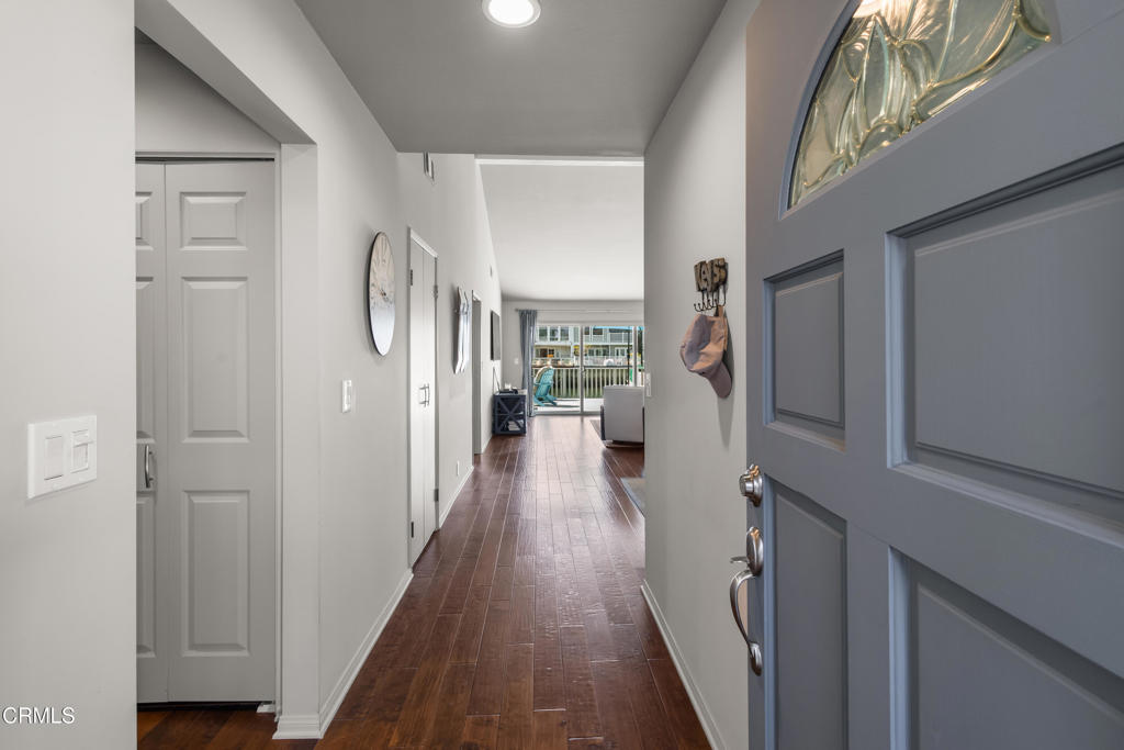 4451 Gateshead Bay Oxnard, CA 93035 - Photo 8 of 41