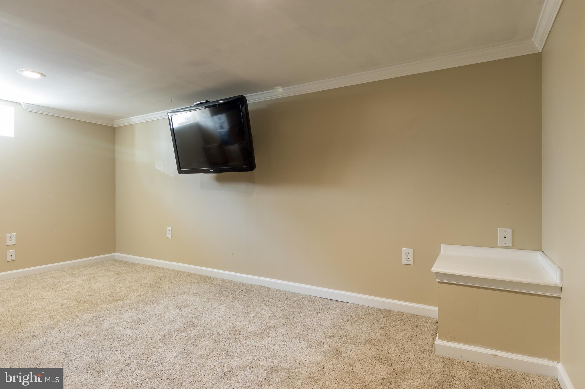 1416 Fairmount Road Hampstead, MD 21074 - Photo 24 of 32 Lower level family room with tv already installed!