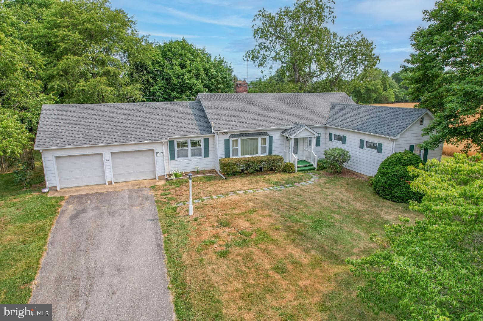 305 Woodland Beach Road, Smyrna, DE 19977 Compass