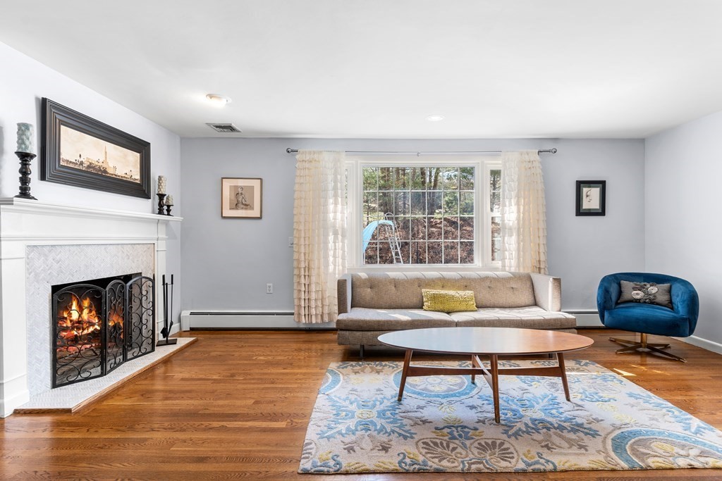 49 Juniper Road Andover, MA 01810 - Photo 14 of 39 Gallery Image 14