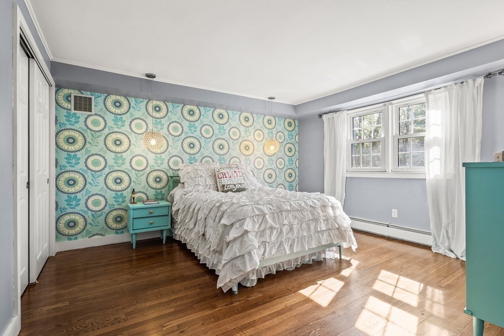 49 Juniper Road Andover, MA 01810 - Photo 26 of 39 Gallery Image 26