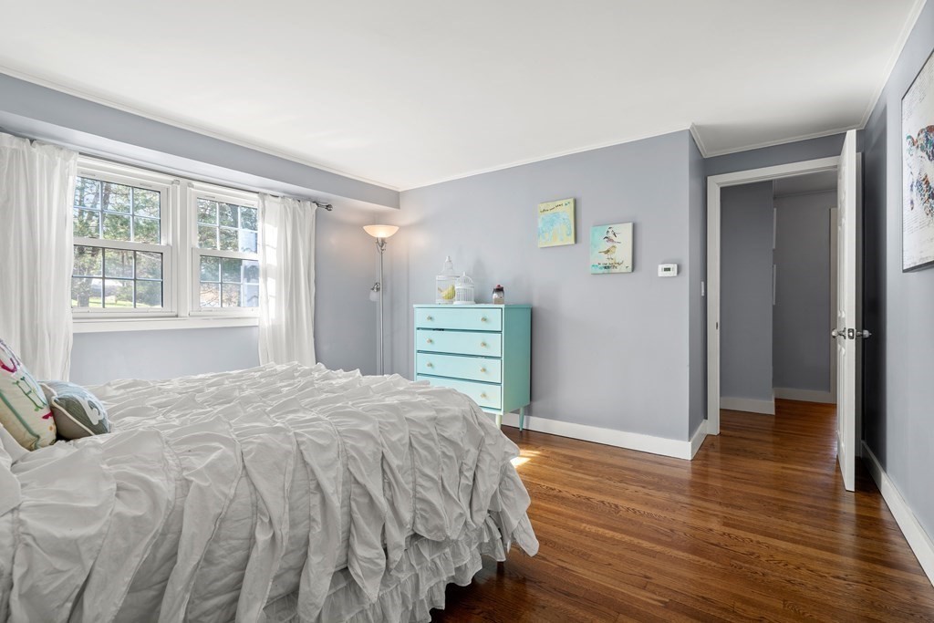49 Juniper Road Andover, MA 01810 - Photo 27 of 39 Gallery Image 27