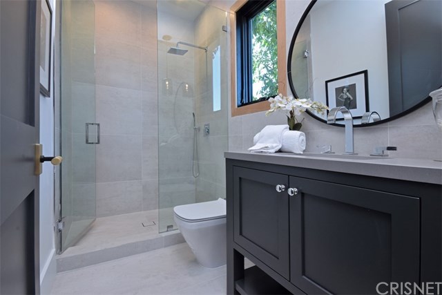 4988 Noeline Avenue Encino, CA 91436 - Photo 61 of 75