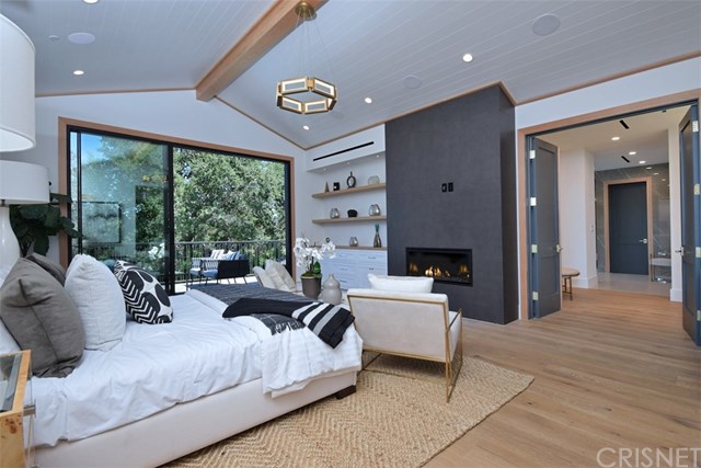 4988 Noeline Avenue Encino, CA 91436 - Photo 64 of 75