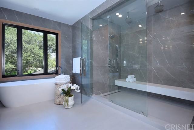 4988 Noeline Avenue Encino, CA 91436 - Photo 70 of 75