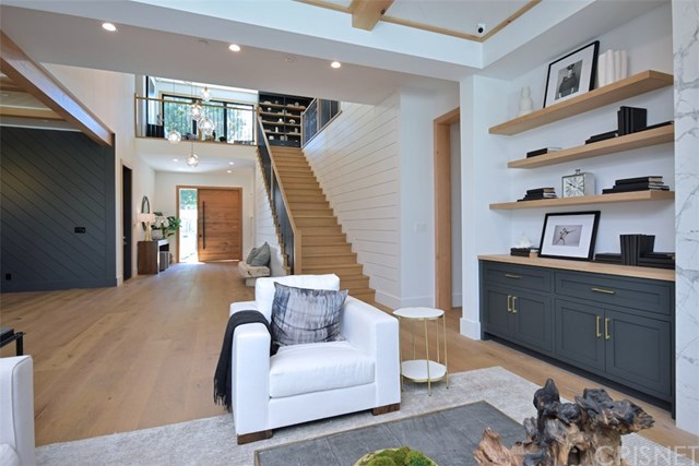 4988 Noeline Avenue Encino, CA 91436 - Photo 10 of 75