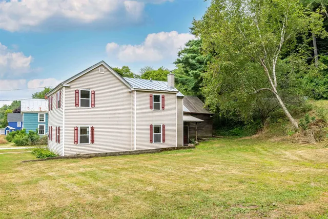 $200,000 | 95 Main Street, Wells River, VT 05081
