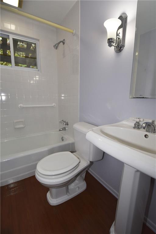 171 Parkedge Road Pittsburgh, PA 15220 - Photo 15 of 23 Gallery Image 15