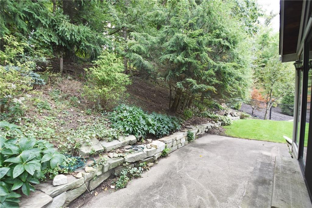 171 Parkedge Road Pittsburgh, PA 15220 - Photo 23 of 23 Gallery Image 23