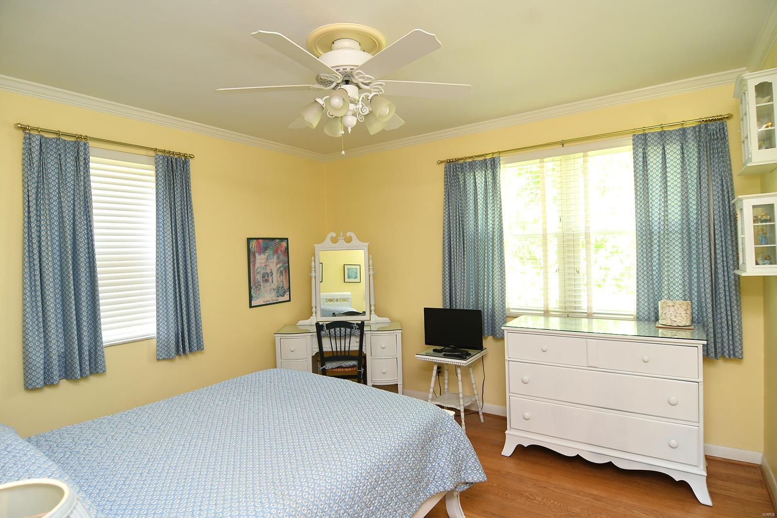 308 North Sappington Road St. Louis, MO 63122 - Photo 10 of 19