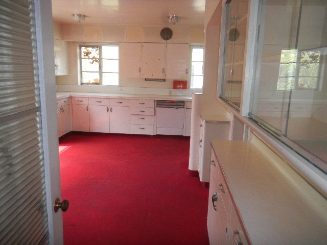 1035 East Overbluff Road Spokane, WA 99203 - Photo 2 of 17 Gallery Image 2
