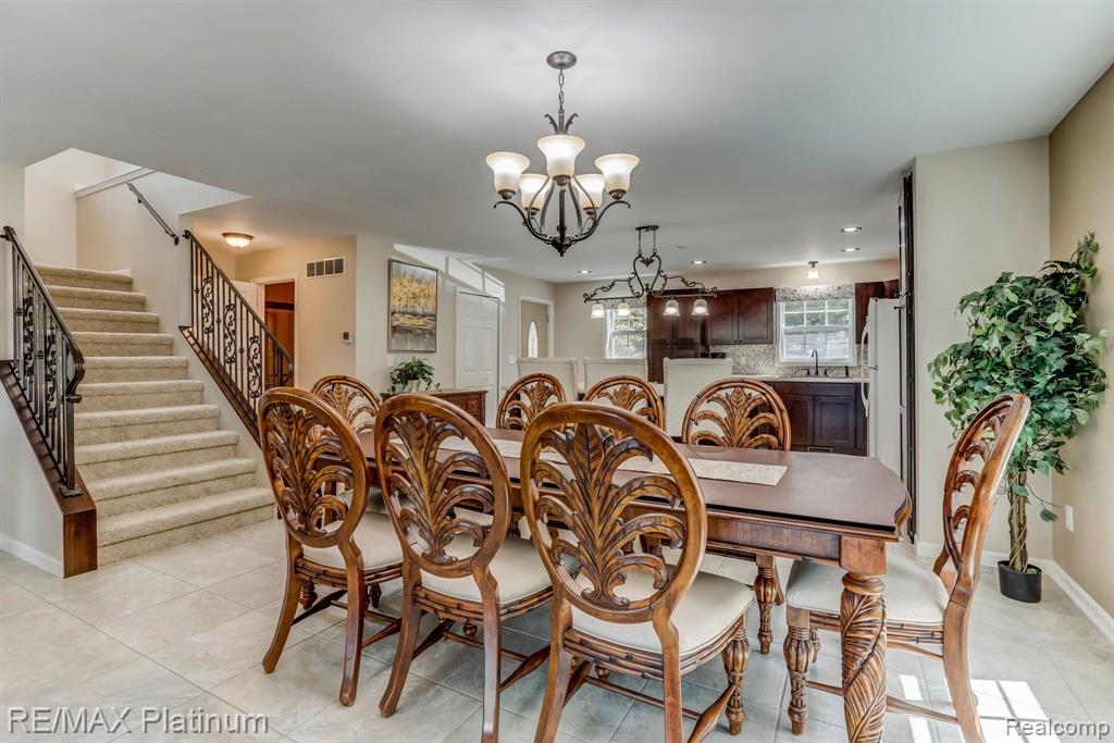 5307 Dickson Street Howell, MI 48843 - Photo 10 of 37