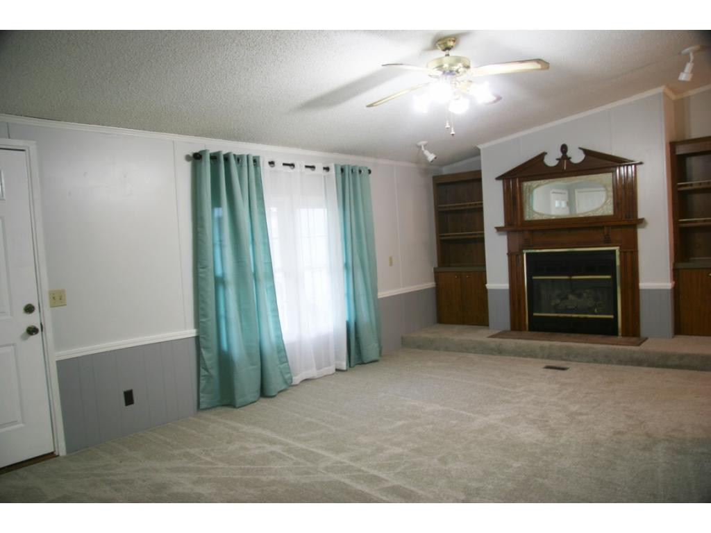 350 Wolfe Gilbert Road Dryden, VA 24243 - Photo 12 of 25 Photo 13