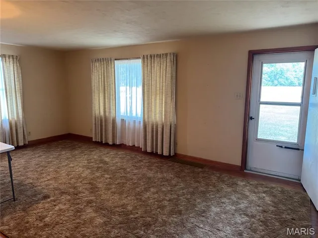 $95,000 | 18109 Boulder Road, Carlyle, IL 62231