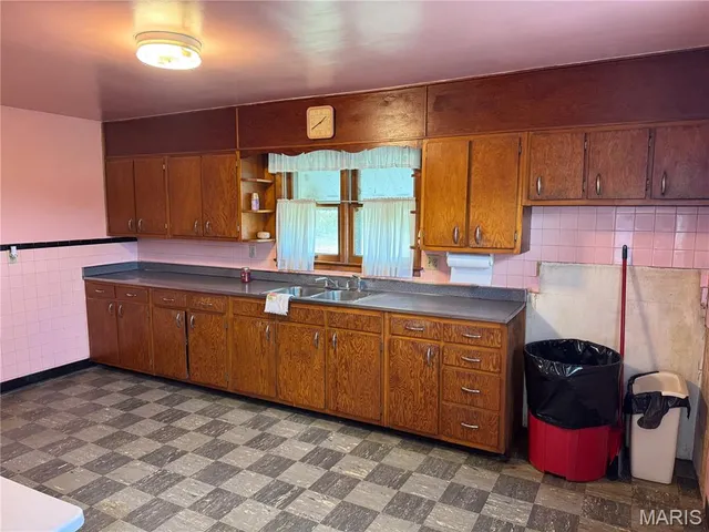 $95,000 | 18109 Boulder Road, Carlyle, IL 62231