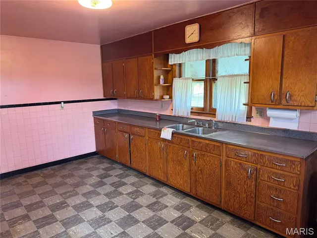 $95,000 | 18109 Boulder Road, Carlyle, IL 62231