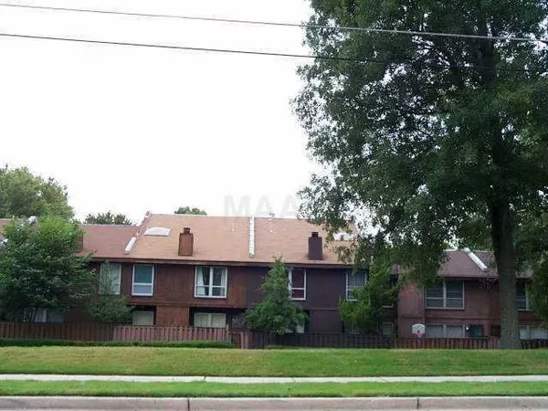 $900 | 1769 1st Green Drive, Unit 6, Memphis, TN 38116