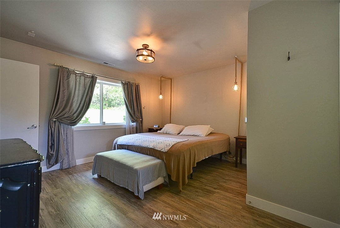 3203 Wishkah Road Aberdeen, WA 98520 - Photo 12 of 28 Gallery Image 12