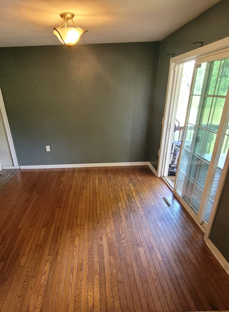 690 Blackhill Road Franklin, PA 16323 - Photo 11 of 18 Gallery Image 11