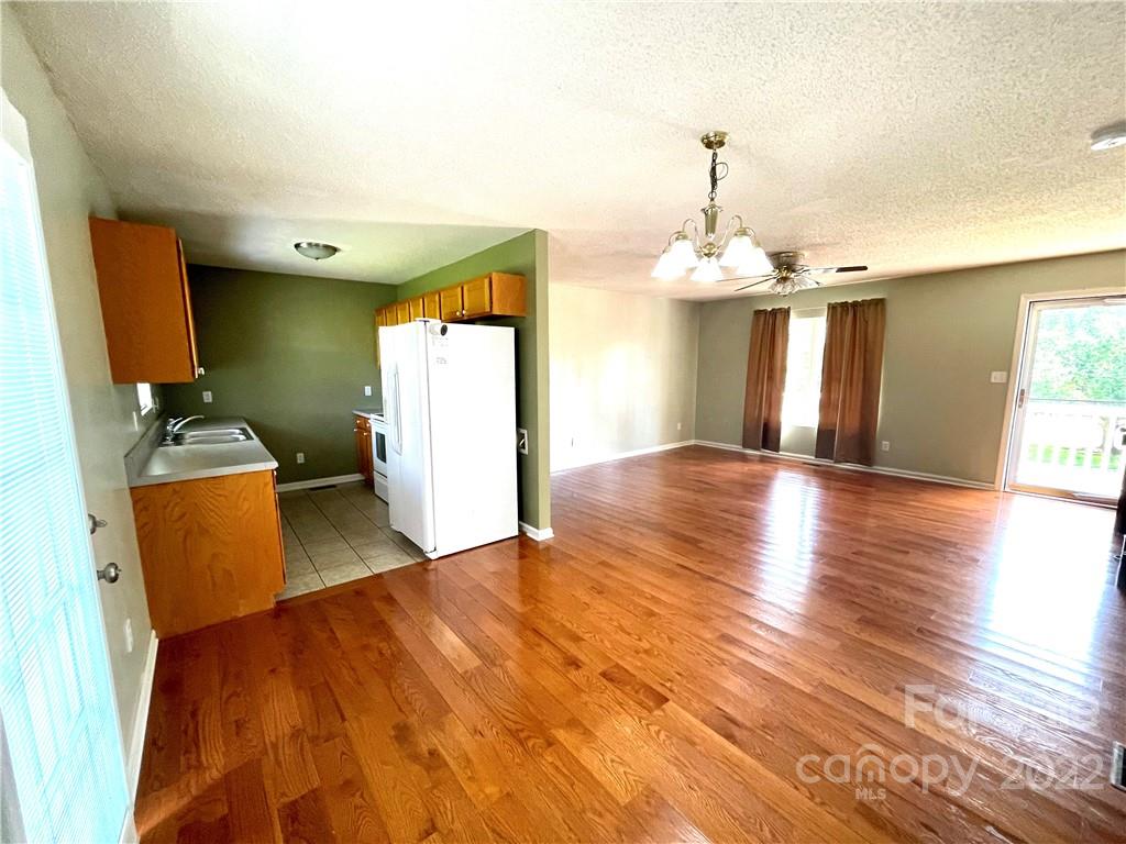 5172 Swinging Bridge Road Conover, NC 28613 - Photo 13 of 36 Gallery Image 13