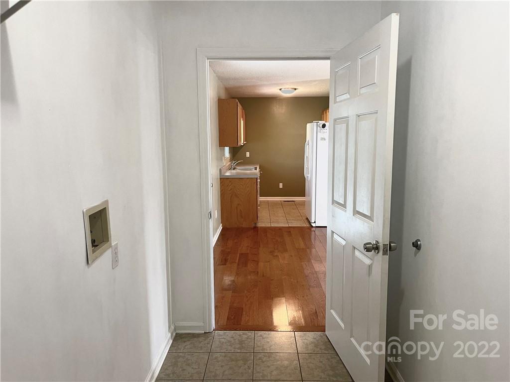 5172 Swinging Bridge Road Conover, NC 28613 - Photo 18 of 36 Gallery Image 18
