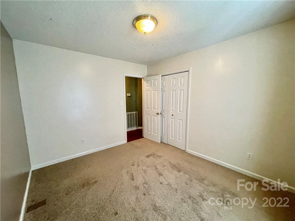 5172 Swinging Bridge Road Conover, NC 28613 - Photo 30 of 36 Gallery Image 30