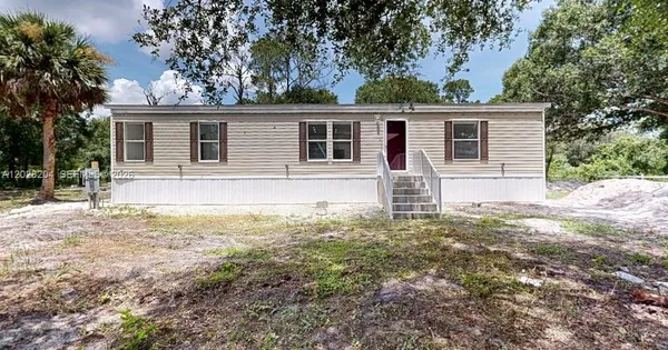 $300,000 | 720 North Riverside Street, Clewiston, FL 33440