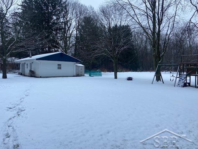 7290 Townline Road Bridgeport, MI 48722 - Photo 7 of 24 50063438-6.JPG