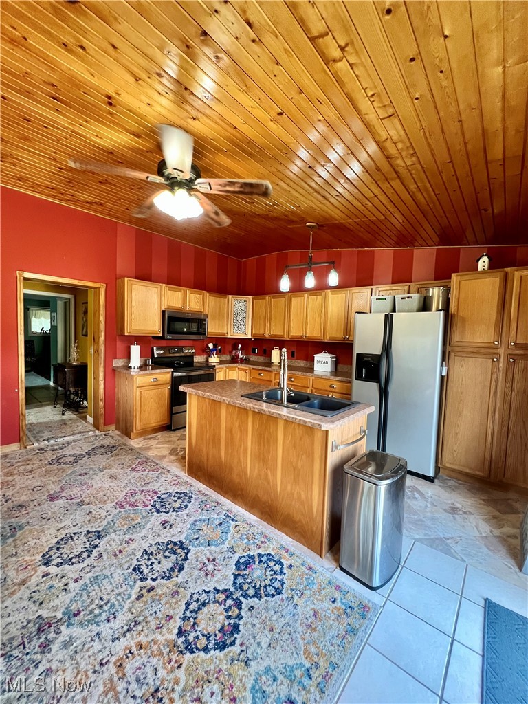 17383 Snyder Road Chagrin Falls, OH 44023 - Photo 7 of 34 Gallery Image 7