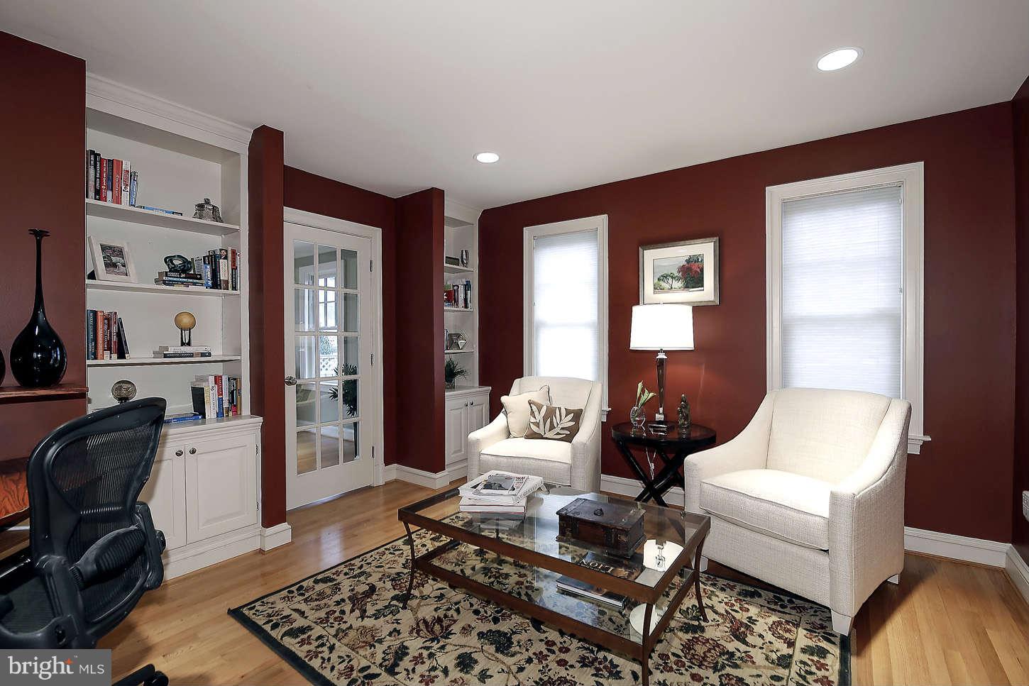 7908 Glendale Road Chevy Chase, MD 20815 - Photo 11 of 25 Interior (General)