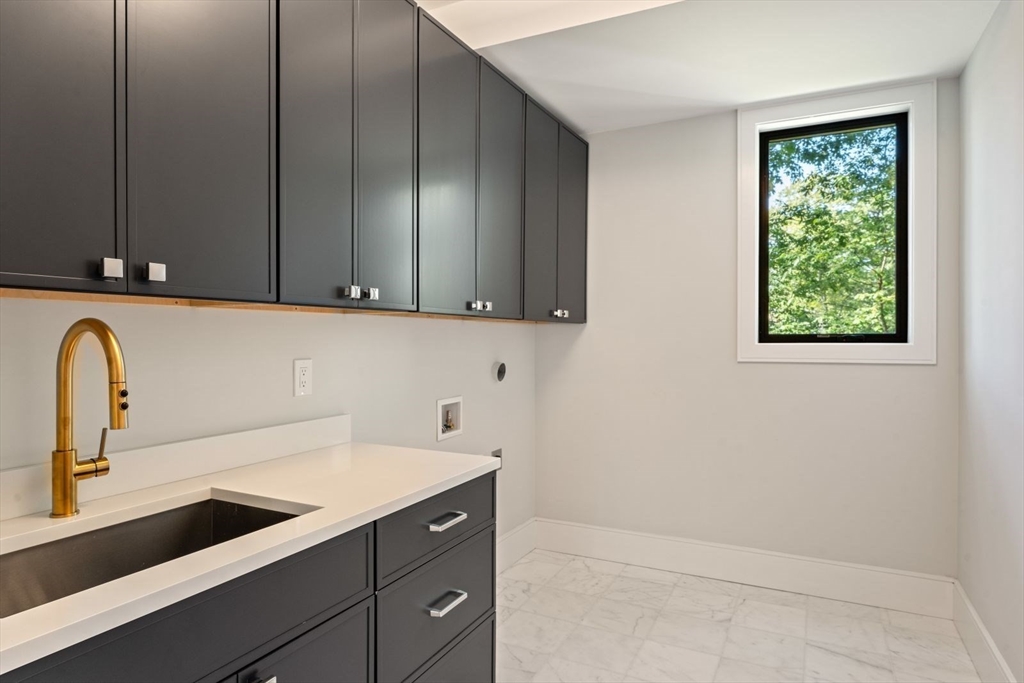 48 Sherburne Road Lexington, MA 02421 - Photo 27 of 40