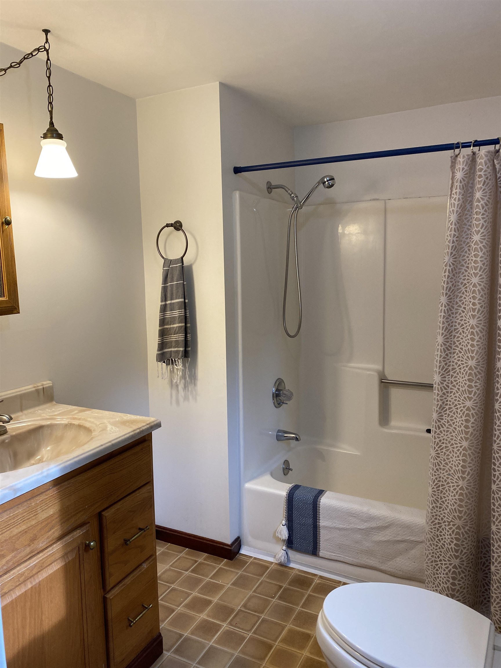 127 West Parish Road Concord, NH 03303 - Photo 11 of 30