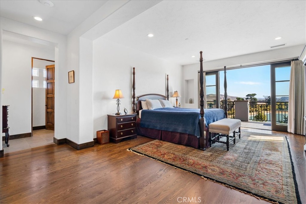 3515 Turri Road San Luis Obispo, CA 93405 - Photo 26 of 73 Primary Suite