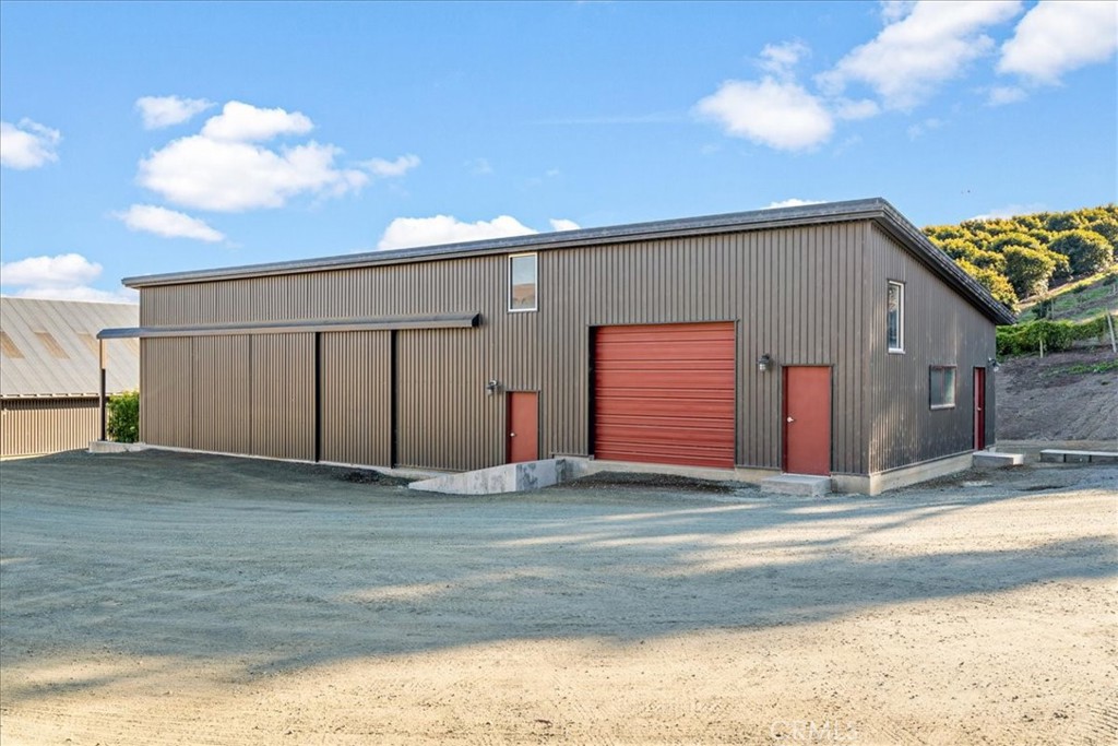 3515 Turri Road San Luis Obispo, CA 93405 - Photo 58 of 73 Hangar