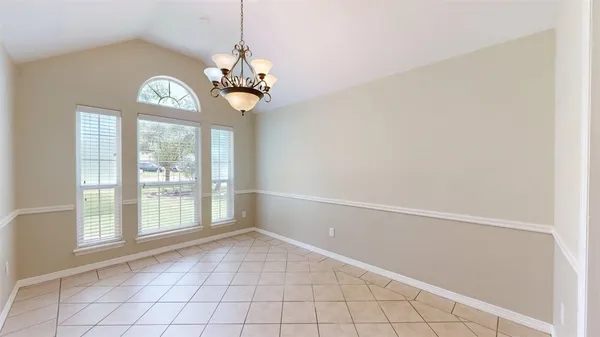 $2,400 | 2350 Kendal Green Circle, College Station, TX 77845